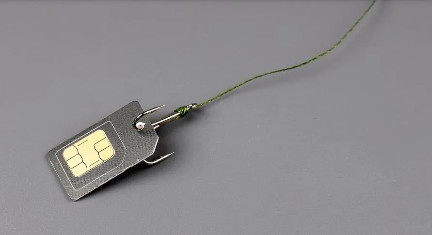 Sim Swap Fraud: आपके OTP अपने आप जाएंगे स्कैमर्स के पास, सिम स्वैप से ऐसे बचाए खुद को