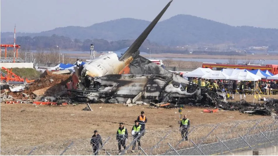 South Korea plane accident LIVE: 120 killed as Jeju airplane landing gear failed; two saved