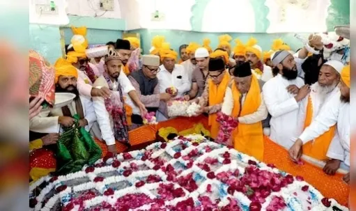 Hazrat Kamal Chishti: हजरत मौलाना कमाल चिश्ती के 693वें उर्स की शुरुआत, बांग्लादेश के हिंदुओं के लिए की गई अमन की दुआ