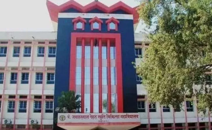 पं. जवाहर लाल नेहरू स्मृति चिकित्सा महाविद्यालय में 18 चिकित्सा शिक्षकों का संविदा नियुक्ति आदेश जारी 