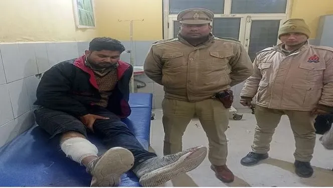 Bulandshahr: पुलिस और बदमाशों के बीच मुठभेड़, गोली लगने से एक बदमाश घायल, पैर में गोली लगी