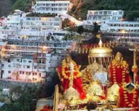 Mata Vaishno Devi: माता वैष्णो देवी जा रहे हैं तो हो जाएं अलर्ट ..