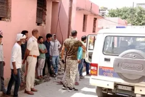 Ballia News: श्रद्धालुओं से भरी जीप पलटी, तीन की मौत; दो गंभीर