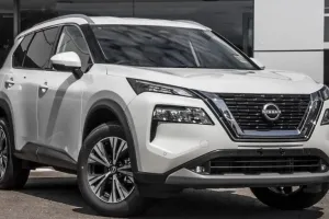 Hundai के अरमानो पर पानी फेर देंगी Nissan की रापचिक लुक वाली कार,दमदार इंजन के साथ 