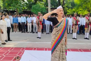 डीएम बोलीं महापुरुषों के जीवन सिद्धांतों को अपनी कर्तव्यनिष्ठा में शामिल करें