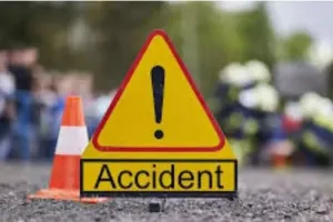 Road Accident: सुलतानपुर में दर्दनाक हादसा; जेसीबी ने मां-बेटे को कुचला, मौके पर तोड़ा दम