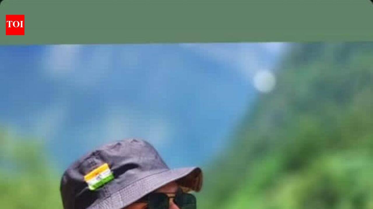 1787072424 photo