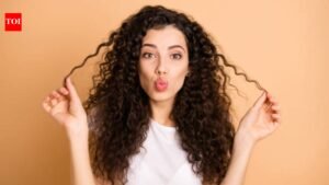 3 simple tips to turn frizzy hair into gorgeous curls