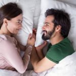 5 things happy couples do before going to bed every night
