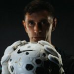 Chelsea land two-time world’s best goalkeeper Emiliano Martinez on three-year deal | Football News