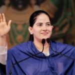 Jaya Kishori Quotes: Quote of the day by Jaya Kishori: “Suddenly lose yourself, so that the one who came searching finds only you.”; What the motivational speaker advises on ‘giving up the mask’ and embracing who we really are