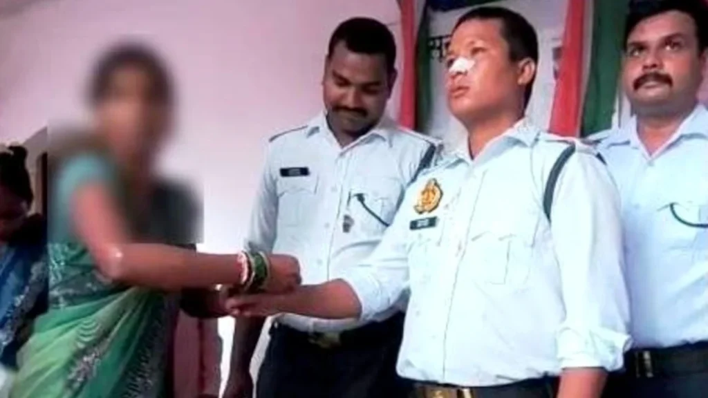 Lucknow News: Woman Ties Rakhi to Traffic Constable After Mangalsutra Recovery