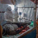 Ottawa Extends Ebola Travel Restrictions for Another Month