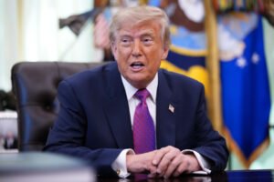 Trump Urges Canadian Companies to Move to US to Avoid Tariffs
