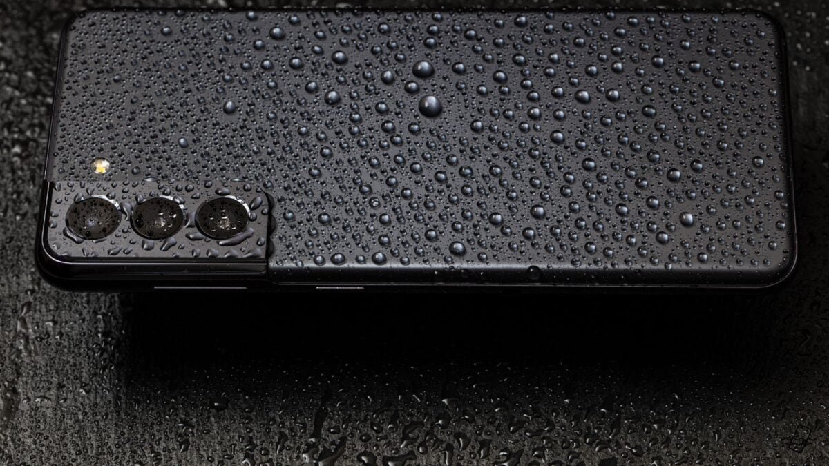 wet phone 2026 08 c4ff3ca8e1b5f144badd7bed1ad9f7af