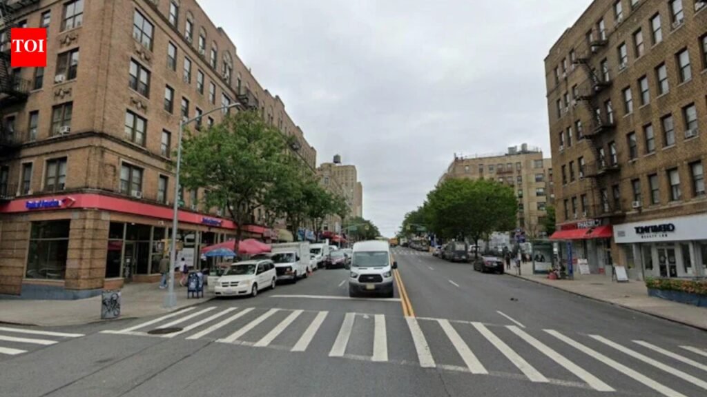 A New Yorker cleaned the same Washington Heights block every day for 100 days and spent $2,000 on it; then his neighbours joined in