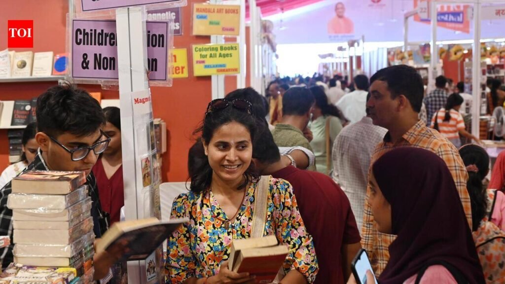 With 4.5 lakh visitors, Gomti Book Festival clocks ₹2.75 crore sales | Lucknow News