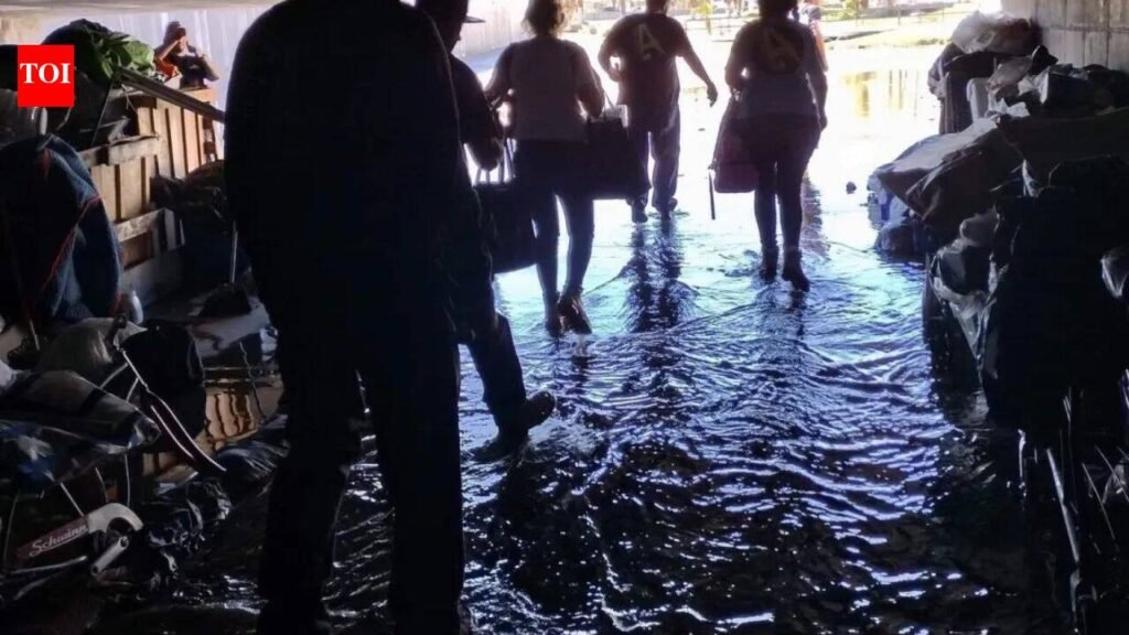 Las Vegas has a hidden world beneath its streets where hundreds of people live inside 600 miles of flood tunnels | World News