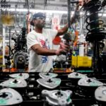 US Manufacturing Activity Expands for 8th Straight Month, Report Says
