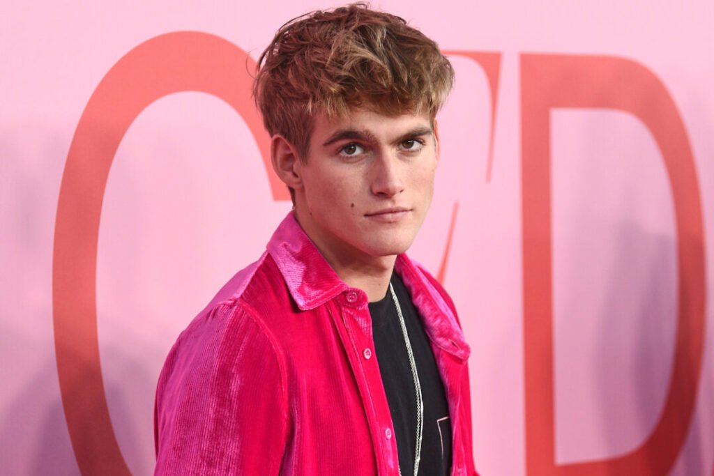 Presley Gerber, Son of Cindy Crawford, Dies at Age 27