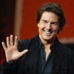 Tom Cruise recreates iconic underwear dance from ‘Risky Business’ dance on ‘The Jennifer Hudson Show’ while promoting ‘Digger’: ‘I remember every frame of shooting this’ |
