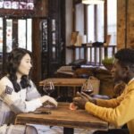 5 things you should stop explaining on a first date
