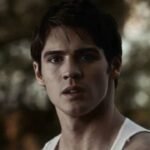 Steven R. Mcqueen: ‘Vampire Diaries’ star Steven R. McQueen’s makes rare public appearance in almost 7 years; elated fans shower love: ‘I just want to give him a hug’ |