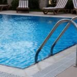 Things you should never do in a swimming pool, even if everyone else is doing them