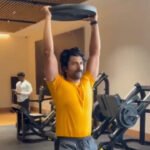 Vijay Deverakonda Water Intake: Vijay Deverakonda says he “was licking an ice cube to look shredded” while shooting for Liger: How does being water deficient impact muscle appearance