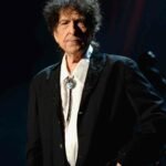 In 2006, Bob Dylan and his brother bought 25-acre estate for GBP 2.2 million; after the pandemic, they sold the estate 17 years later for GBP 4.26 million |